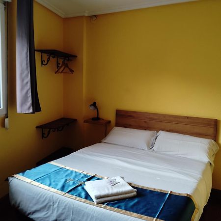 Txoko Maitea Pentsioa Hotel อูร์นีตา ภายนอก รูปภาพ