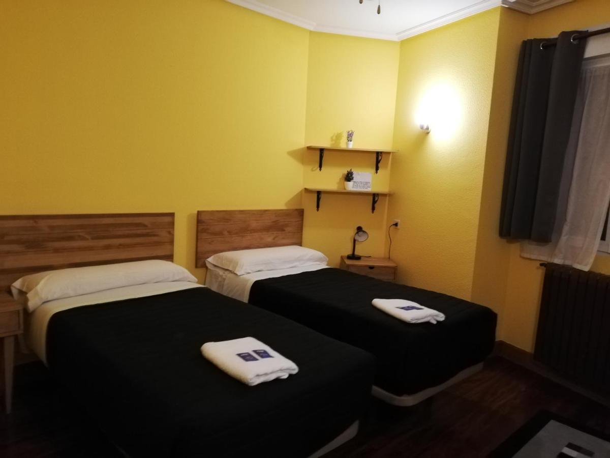 Txoko Maitea Pentsioa Hotel อูร์นีตา ภายนอก รูปภาพ