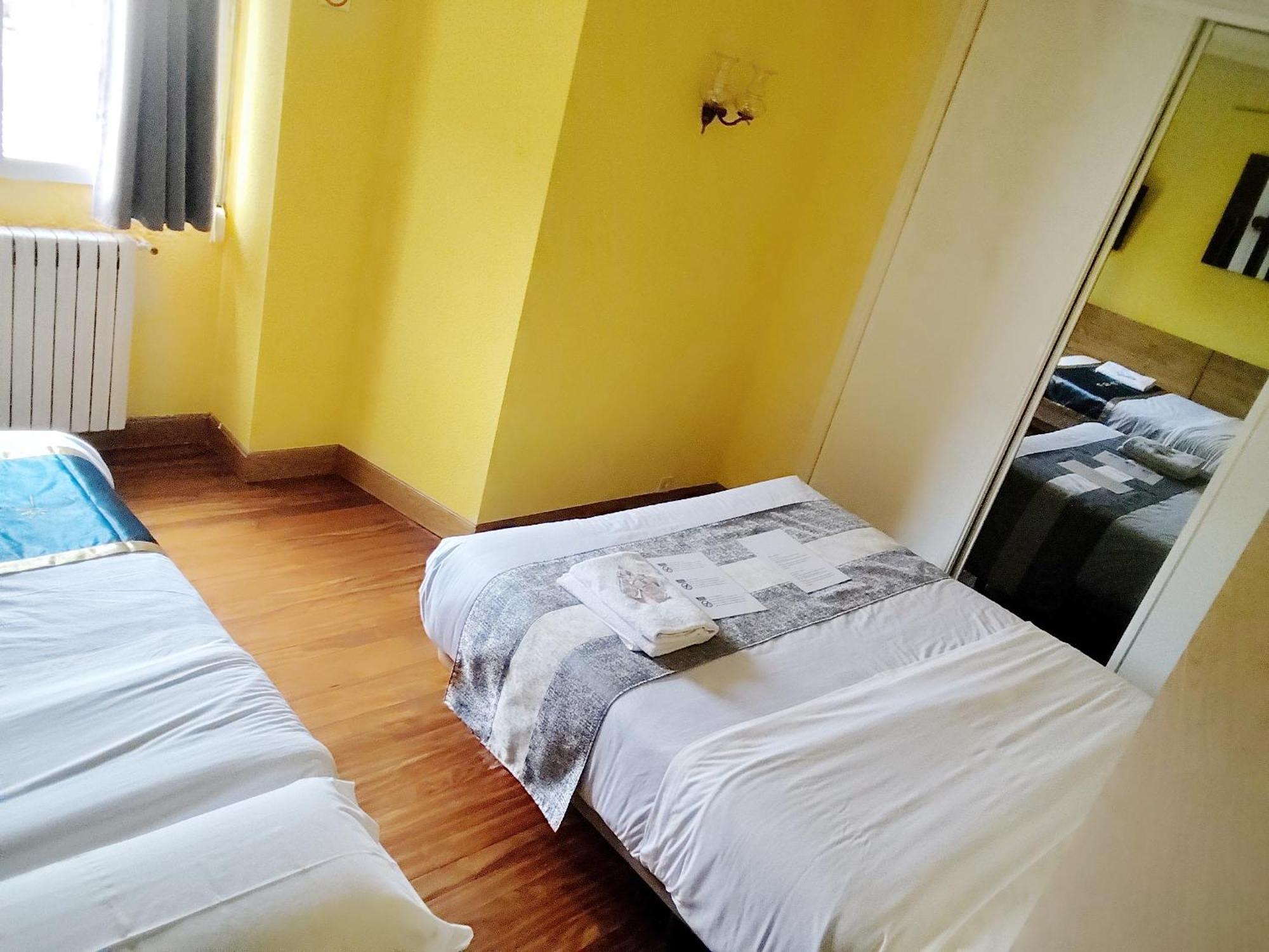 Txoko Maitea Pentsioa Hotel อูร์นีตา ภายนอก รูปภาพ